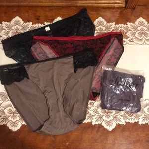 Four New Soma Bikini No-Slip Panties